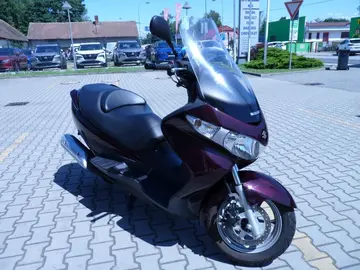 Suzuki Burgman, Burgman 125cm 8271km 1maj. CR