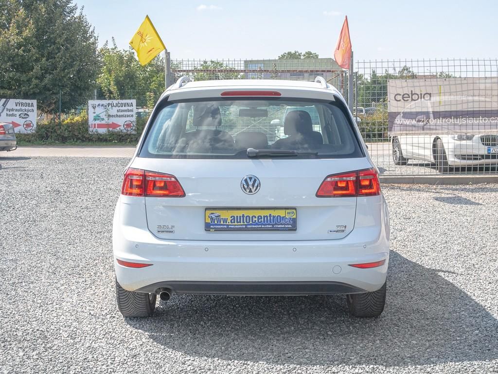 Volkswagen Golf Sportsvan, ČR 1.6TDI 81KW – CEBIA 5*!! - fotka 6
