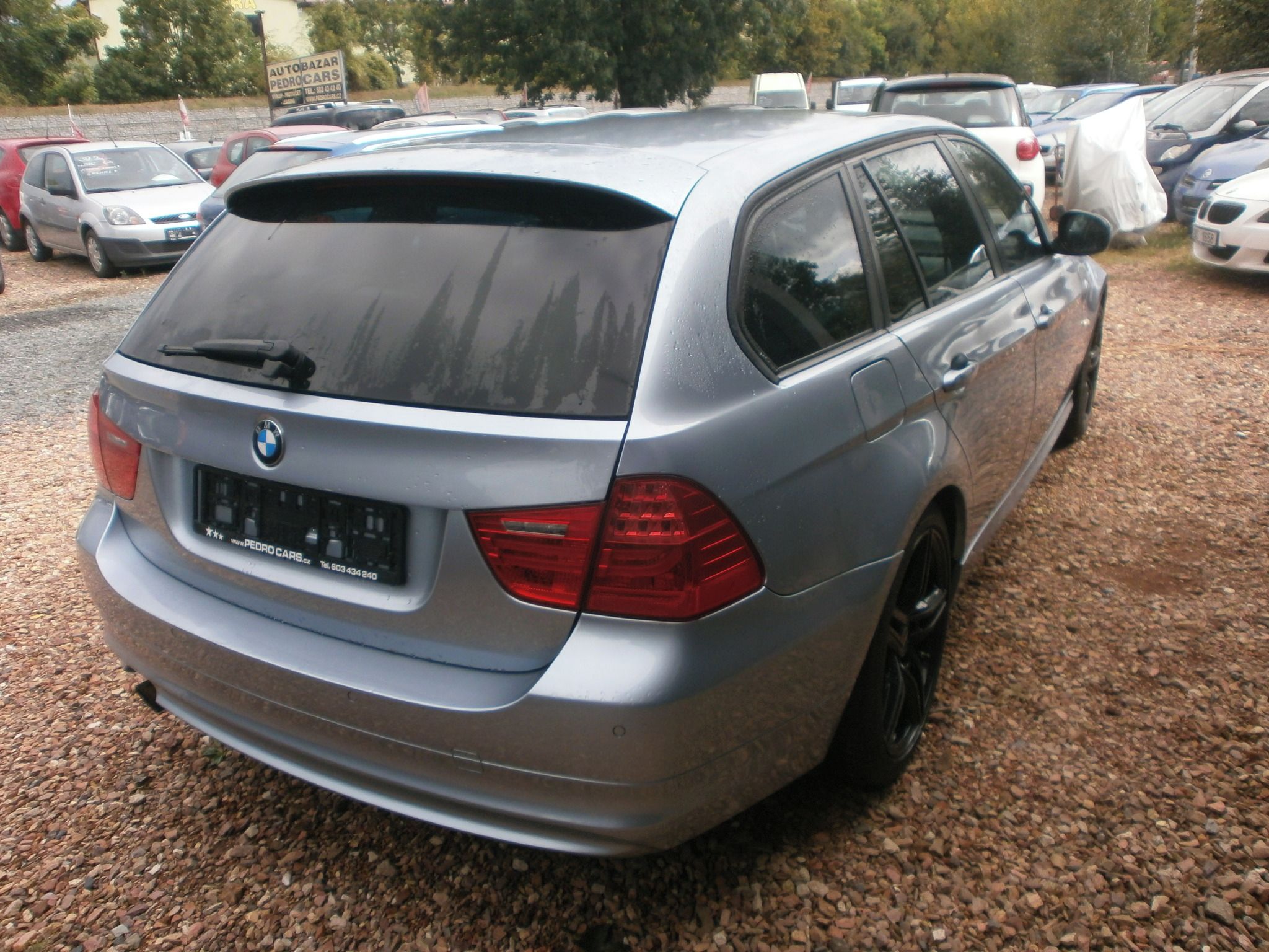 BMW Řada 3, 318i-klima!servisní kniha! - fotka 5