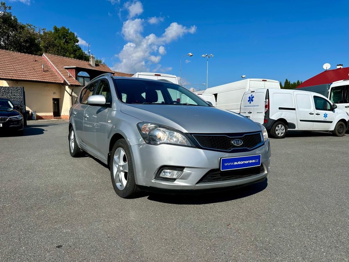 Kia Cee´d, 1.6 CRDI 85 KW -CZ- 1.Majitel - fotka 3