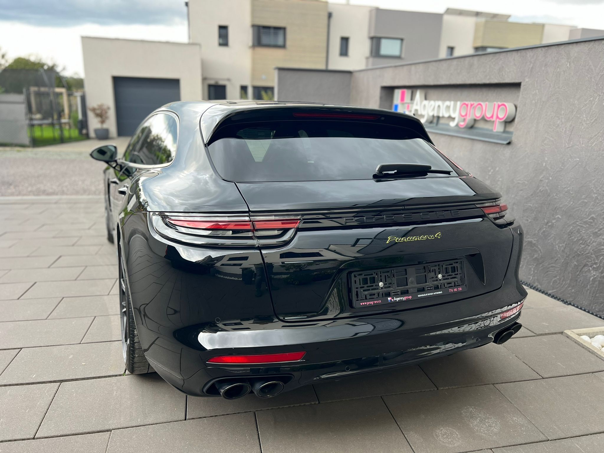 Porsche Panamera, SPORT TURISMO 4WD E-HYBRID DPH - fotka 4