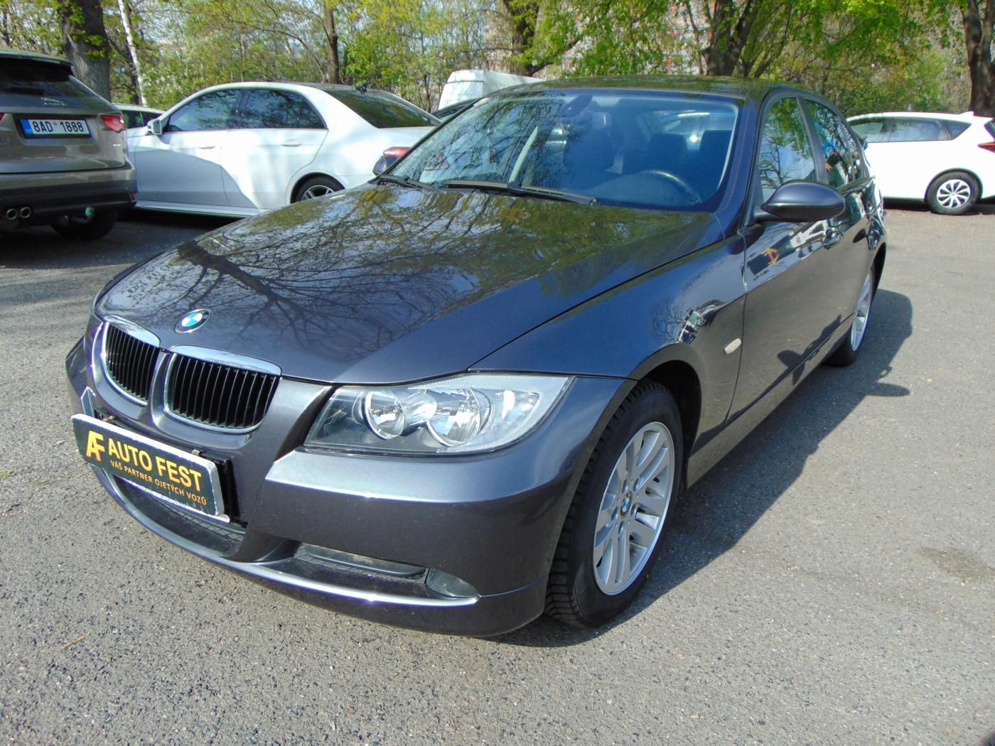 BMW Řada 3, 2,0 2.0i SERVISKA,KLIMA,MANUAL