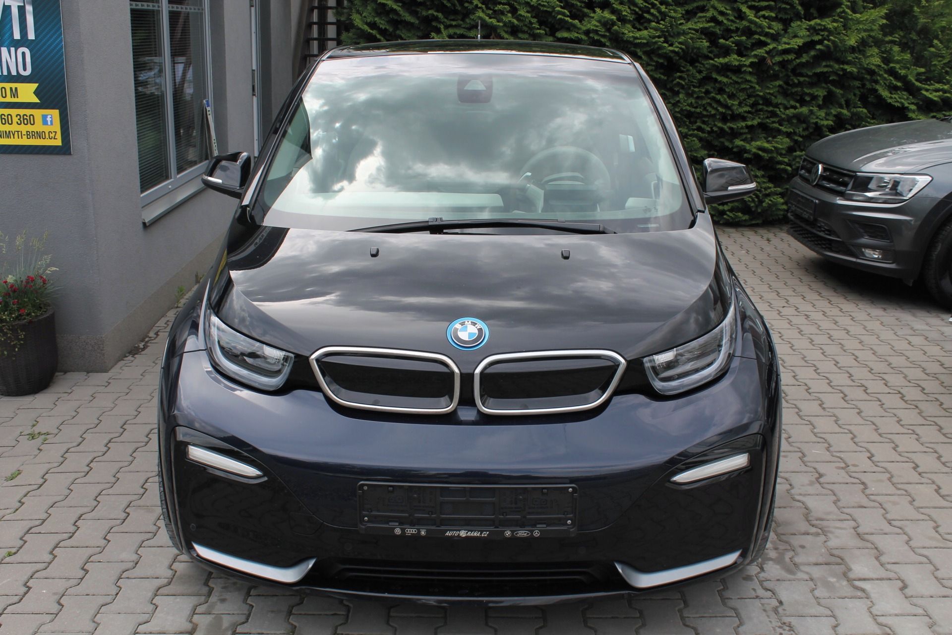 BMW i3, i3S 135kW Harman Kardon 94Ah - fotka 3