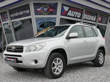 2,2 D-4D Terra 4x4