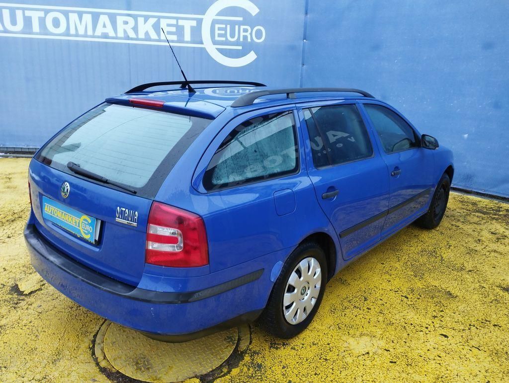 Škoda Octavia, 1.6 MPi 75KW - fotka 6