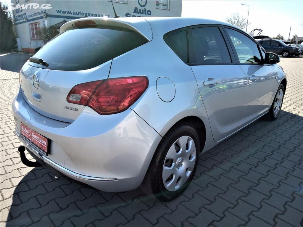 Opel Astra, 1,3 CDTi *ECOFLEX*KLIMATIZACE* - fotka 5