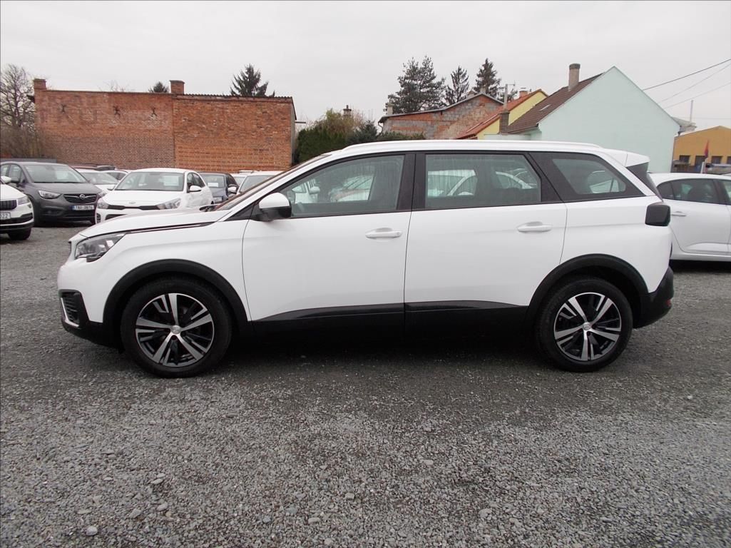 Peugeot 5008, ACTIVE 1.6 BlueHDi 120 7-míst - fotka 2