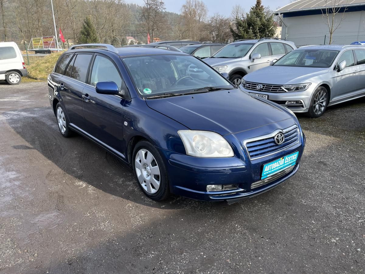 Toyota Avensis, 1.8 VVTI - fotka 3