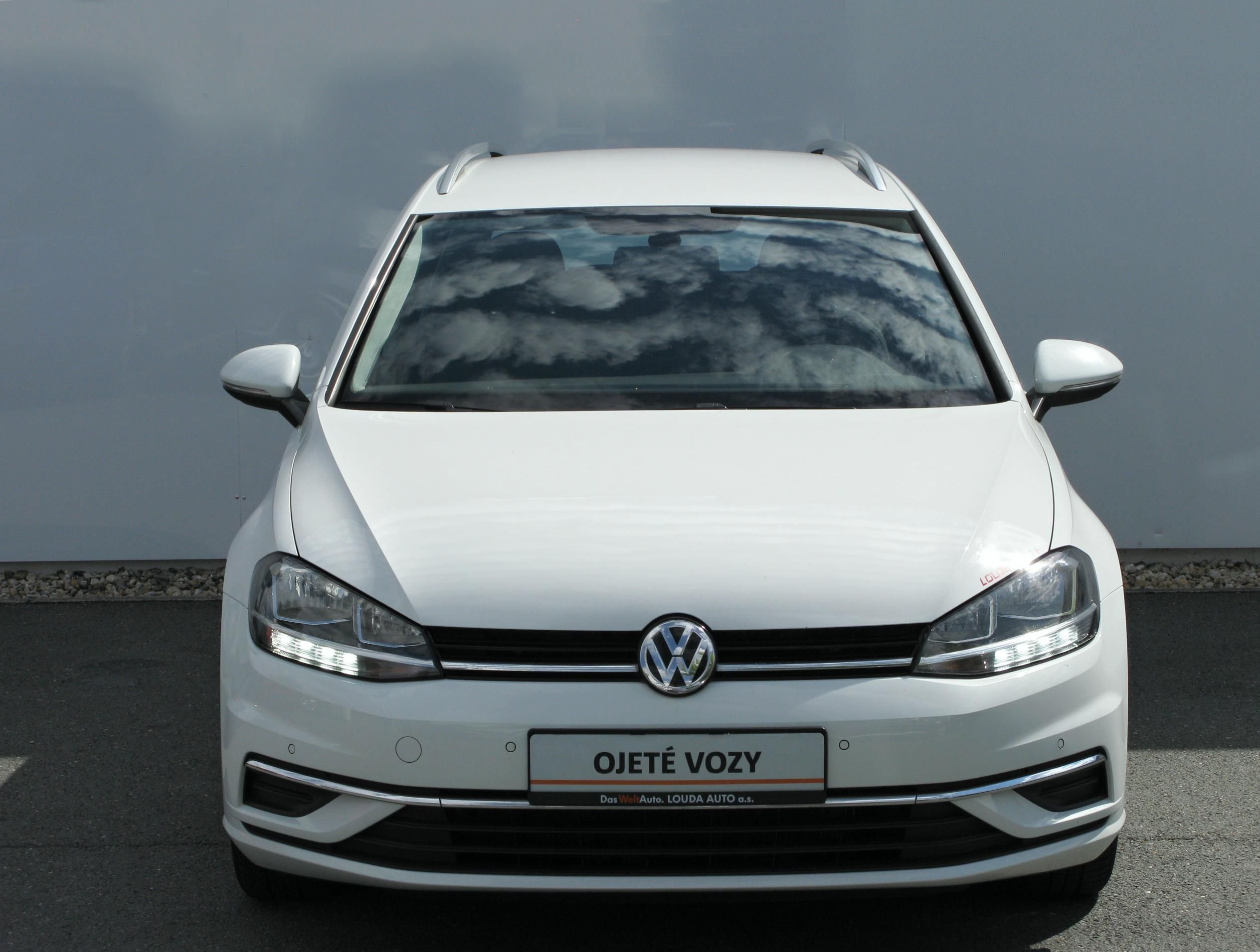Volkswagen Golf, comfortline 1.6 TDI 85 kW - fotka 4