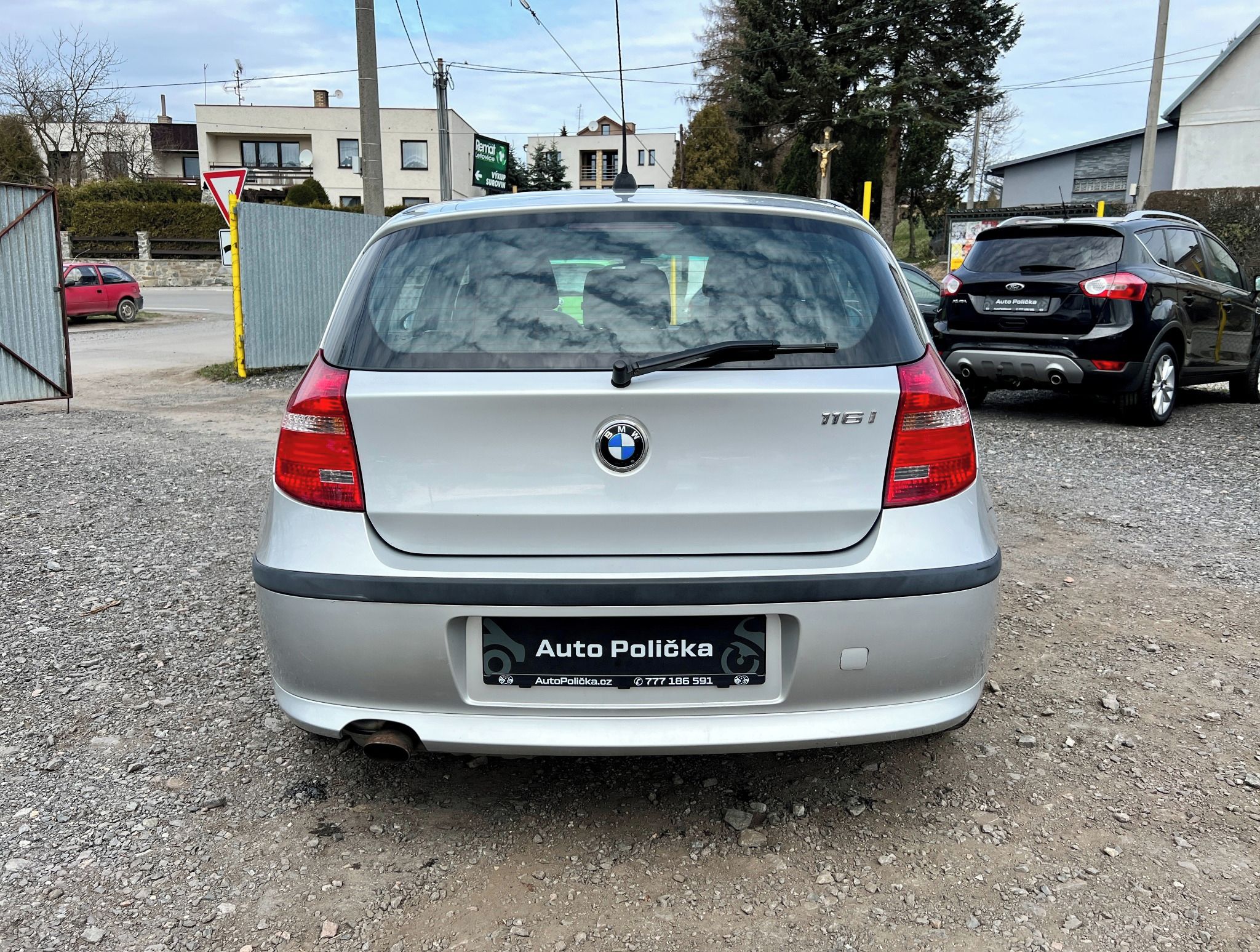 BMW Řada 1, 116i 90kW Klima,Výhřevy,Servis - fotka 6