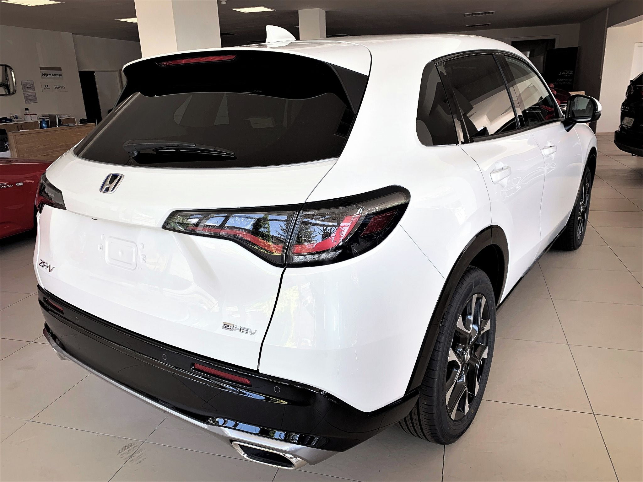 Honda ZR-V, 2,0 e:HEV Advance Diamond Dust - fotka 5