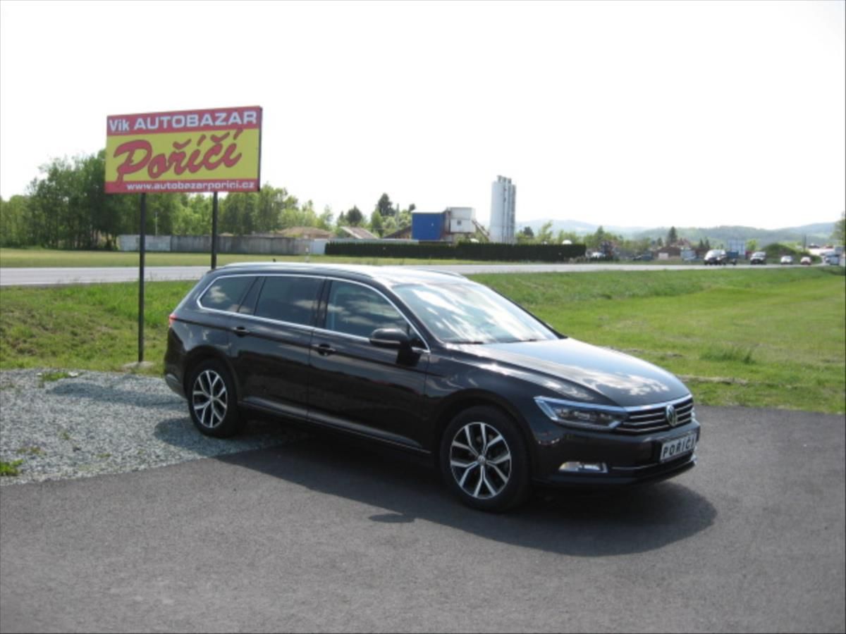 Volkswagen Passat, 2,0 ergo Confort  4 motion - fotka 4