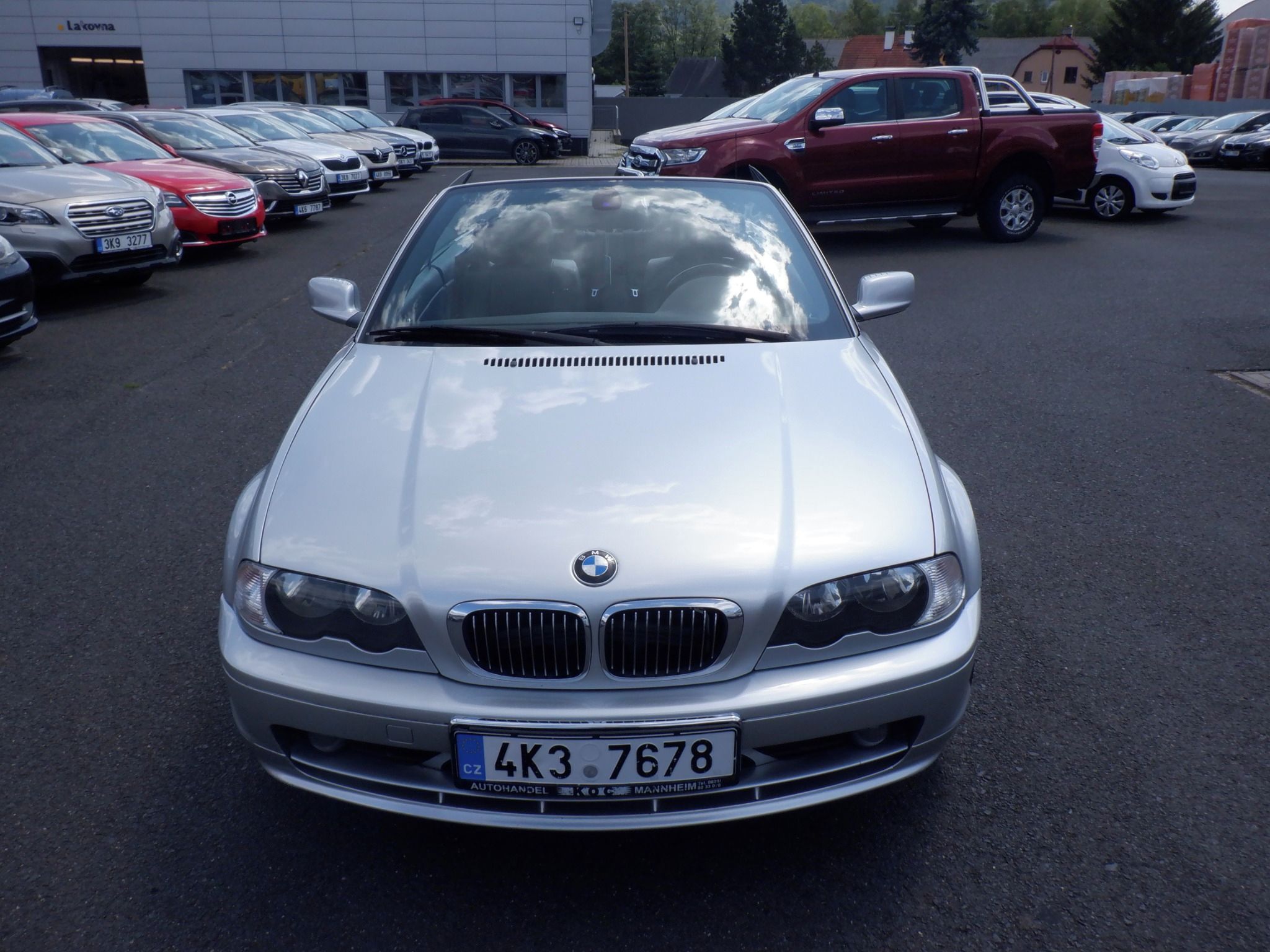BMW Řada 3, 2.2i Kabriolet - fotka 2