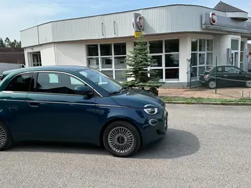 Fiat 500E, Hatchback 42 kWh AKCE!