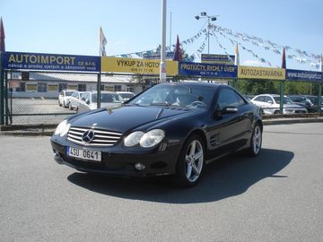 500 V8