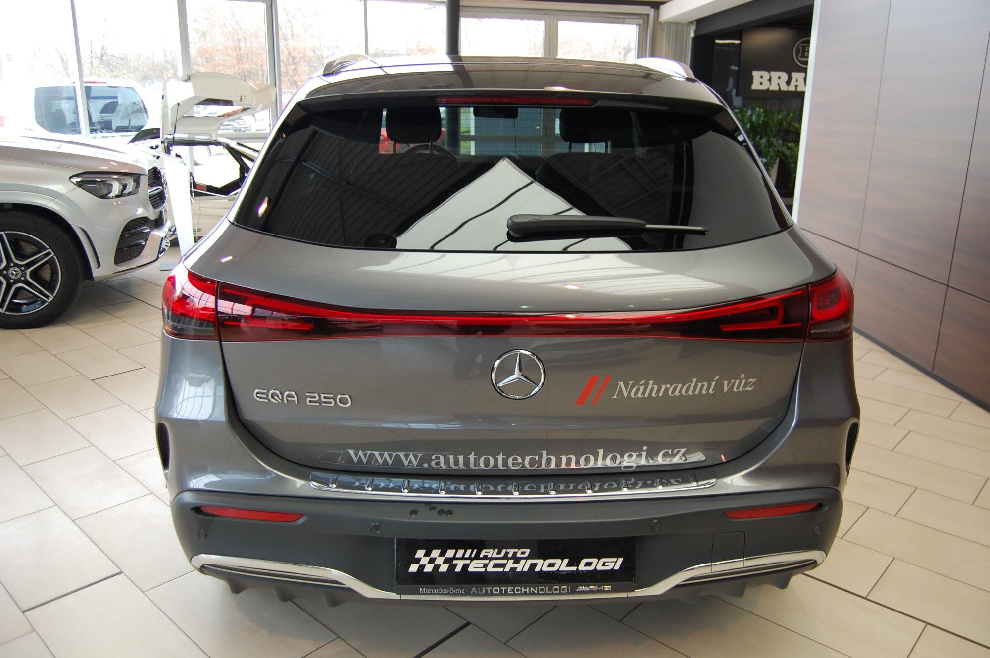 Mercedes-Benz EQA, 250 - fotka 6
