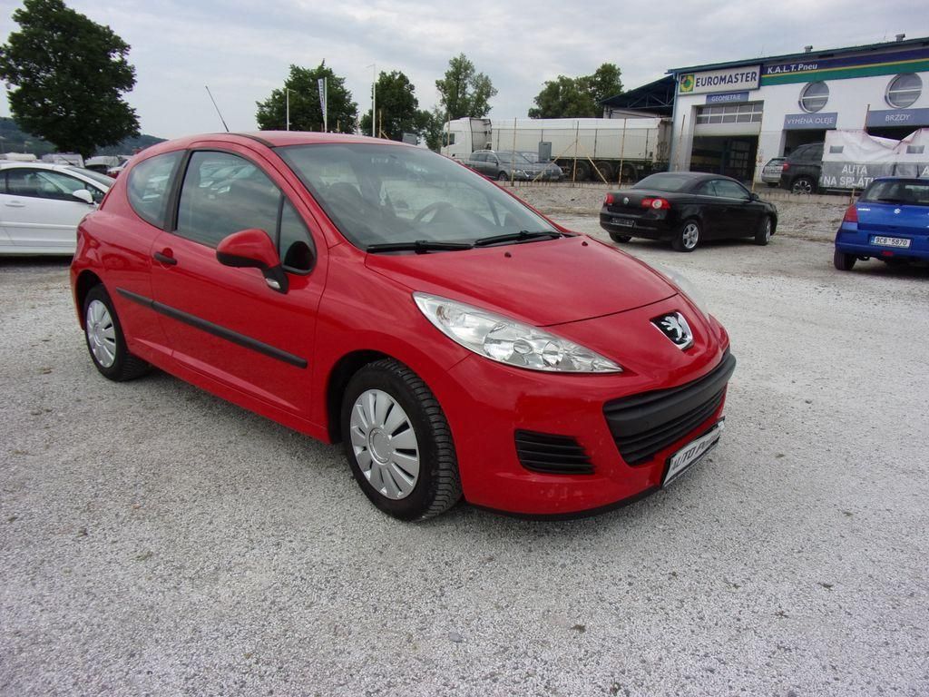 Peugeot 207, 1.4 Urban - fotka 2