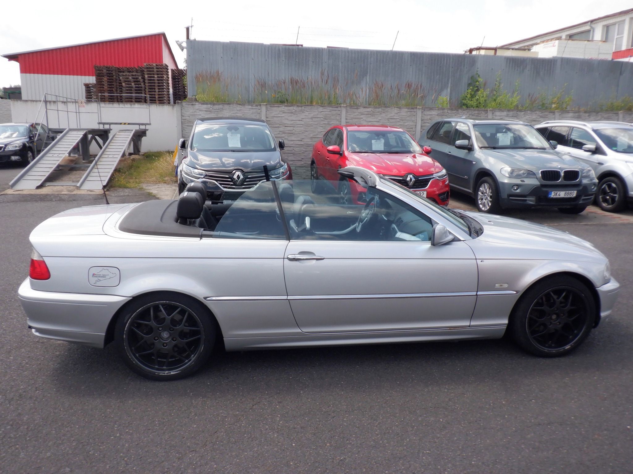 BMW Řada 3, 2.2i Kabriolet - fotka 4