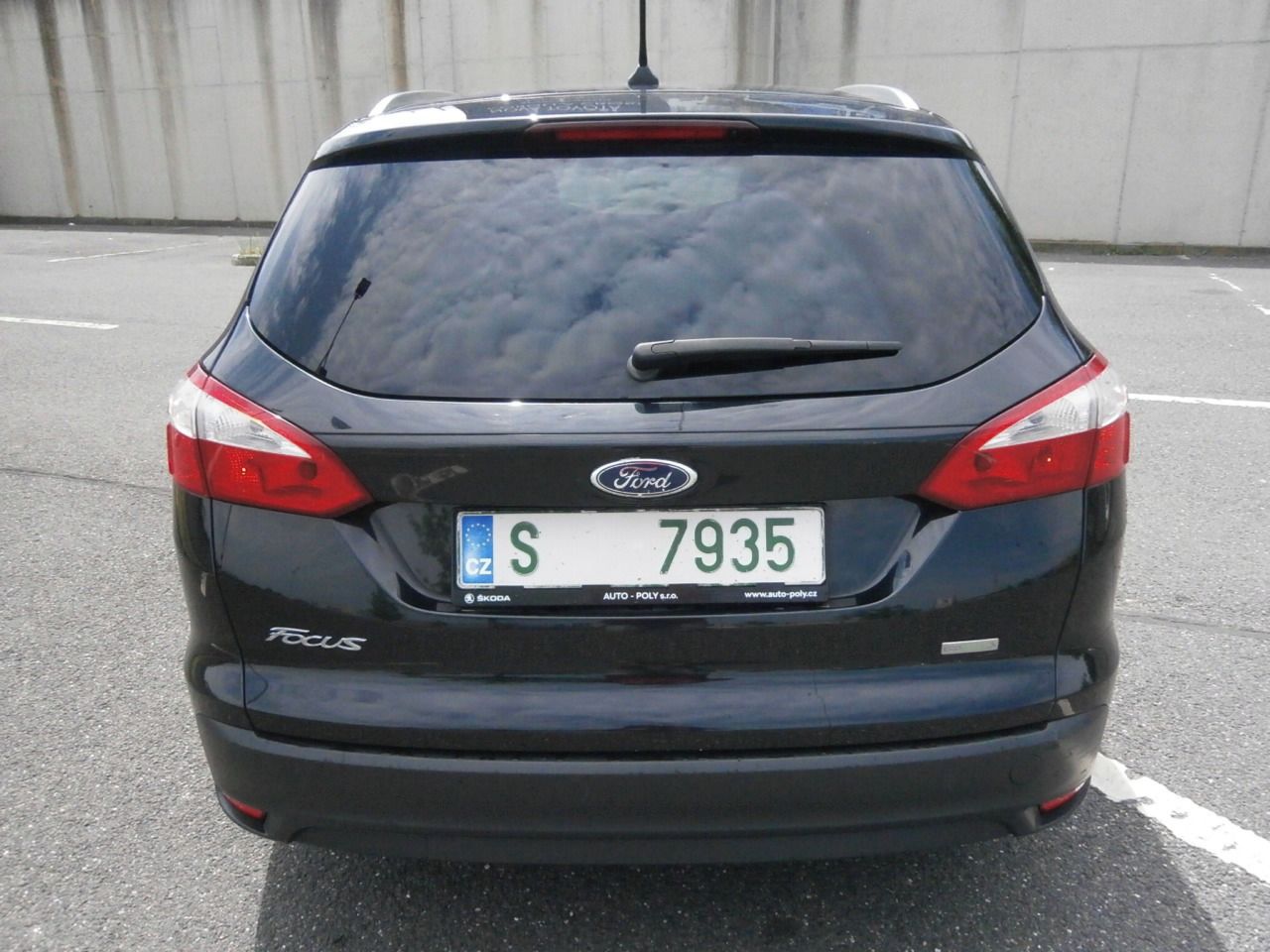 Ford Focus, 1,0i 74 KW DIGI KLIMA SERVISKA - fotka 4