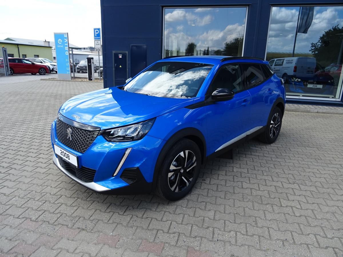 Peugeot 2008, ALLURE 1,2 PureTech 130k MAN6 - fotka 3