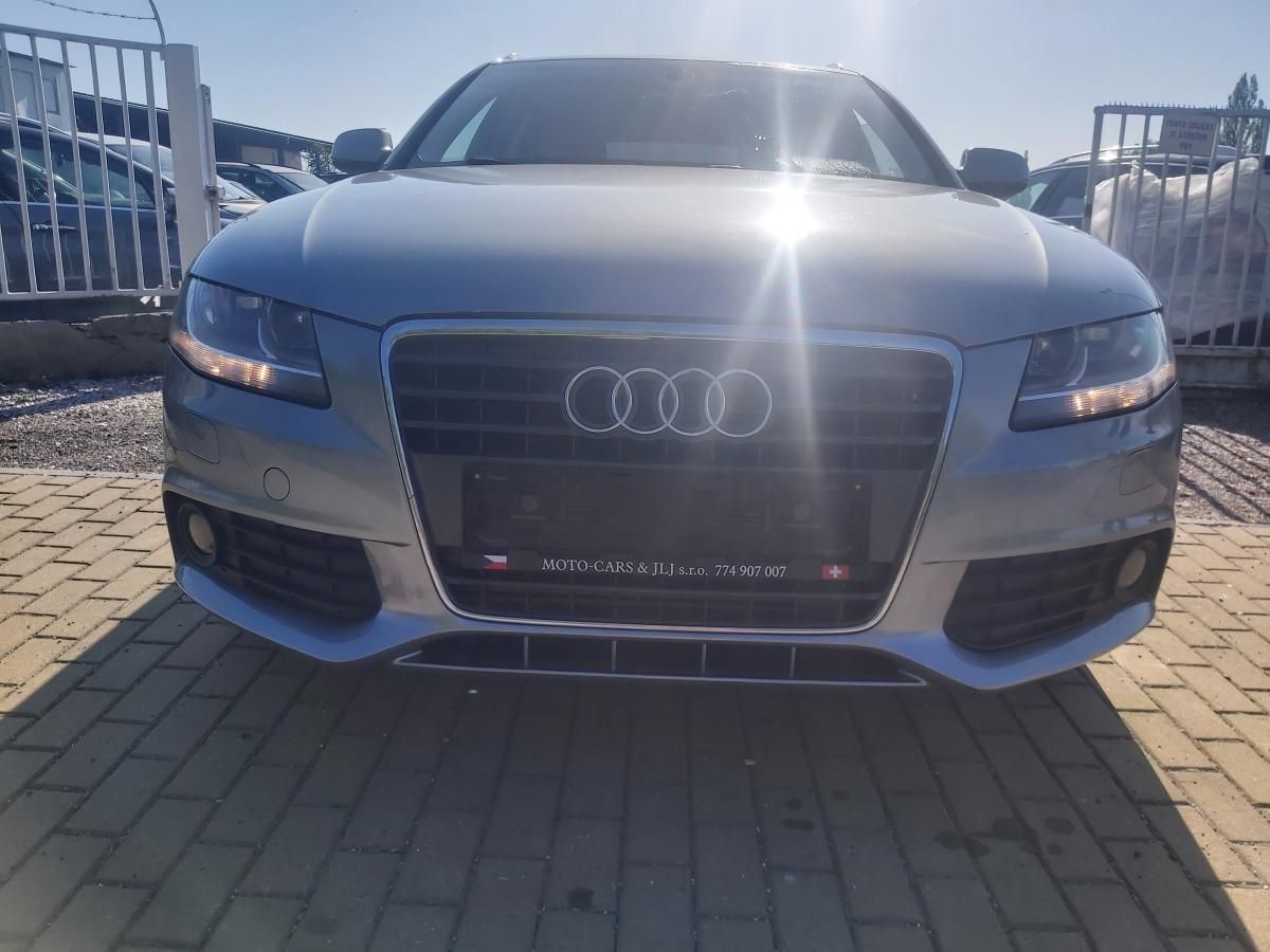 Audi A4, 2,0 132 KW