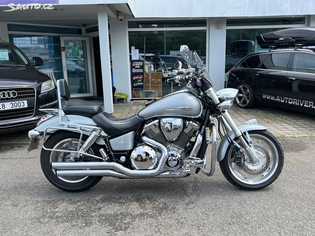 Vtx 1800 chopper deals