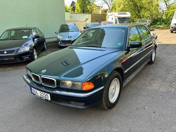 750 il,  V12, 240 Kw, E38