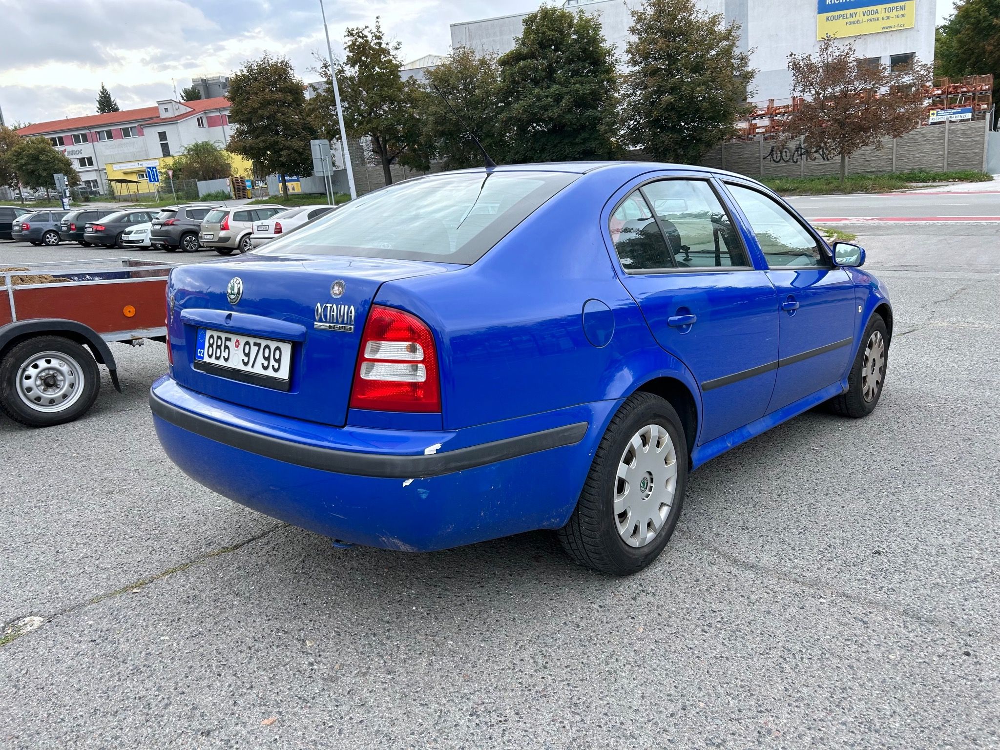 Škoda Octavia, 1,6 MPi - fotka 5