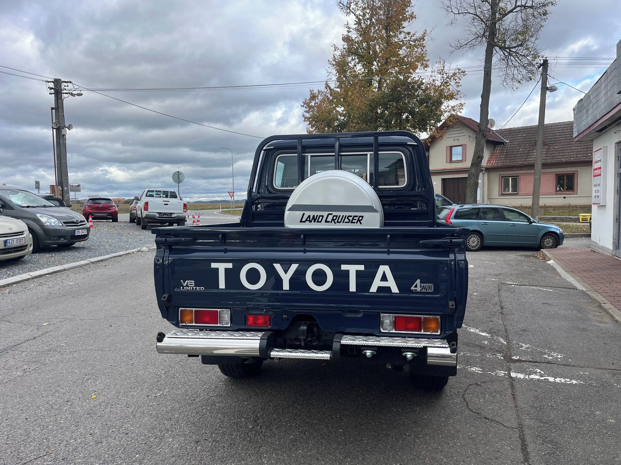 Toyota Land Cruiser, HZJ79 4,5 D-4D V8 - fotka 5