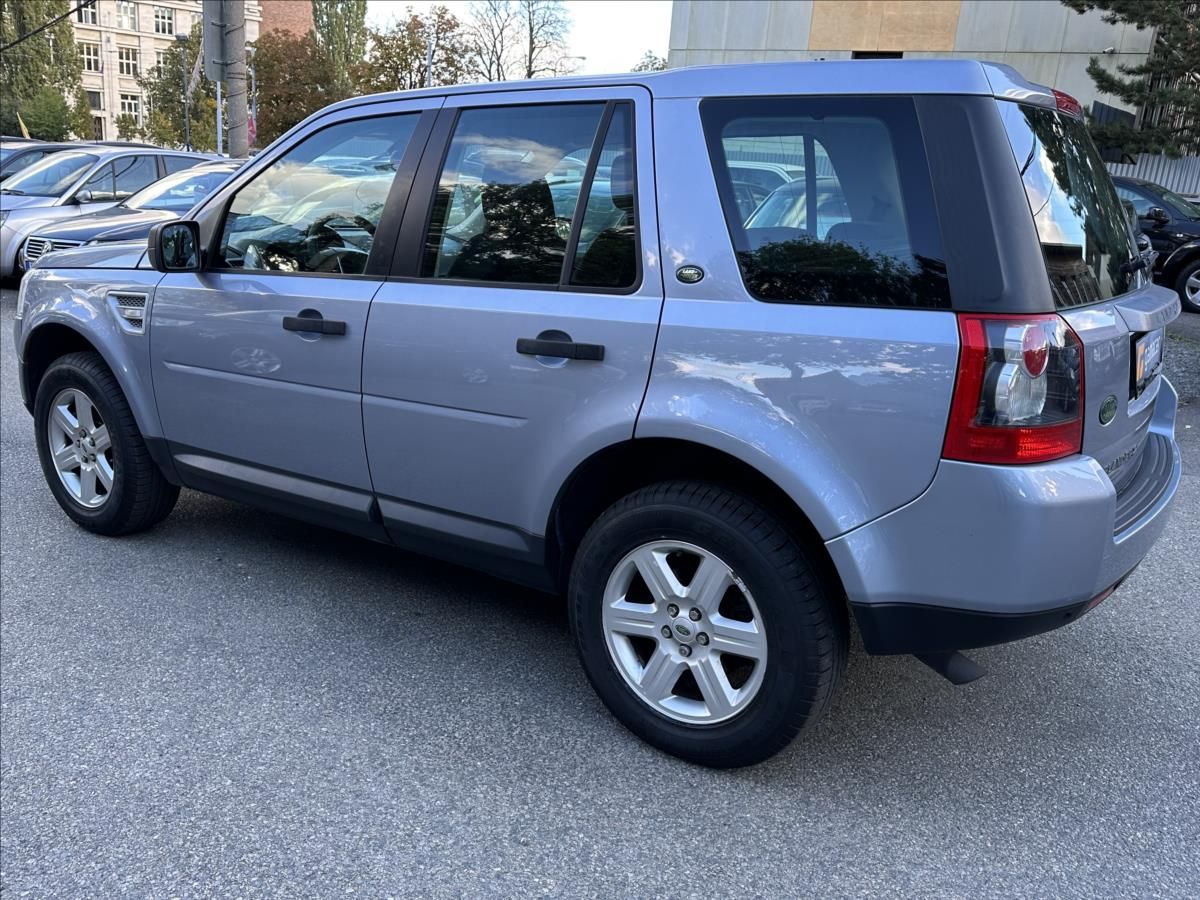 Land Rover Freelander, 2,2 NOVÉ PNEU !! - fotka 5