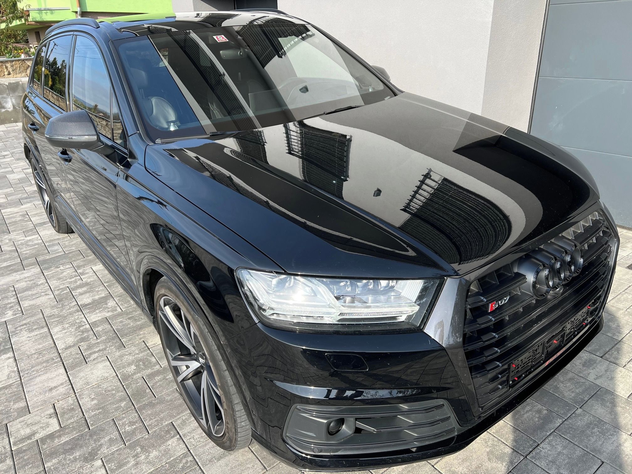Audi SQ7, Audi exclusive+ceramic+7míst - fotka 4