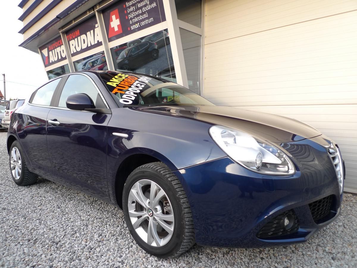 Alfa Romeo Giulietta, 1,4 TB 125kW Navi Panorama - fotka 5