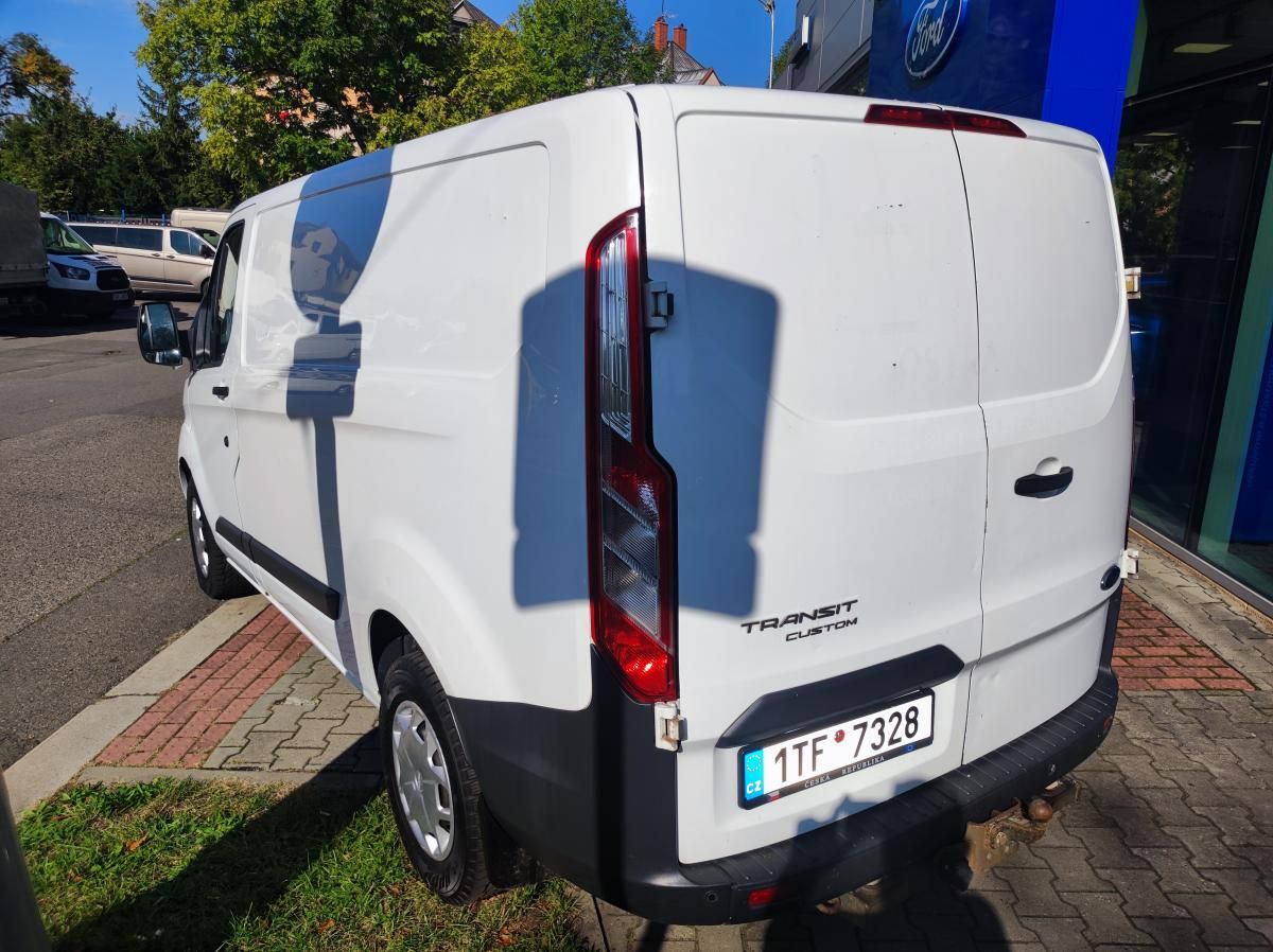 Ford Transit Custom - fotka 6