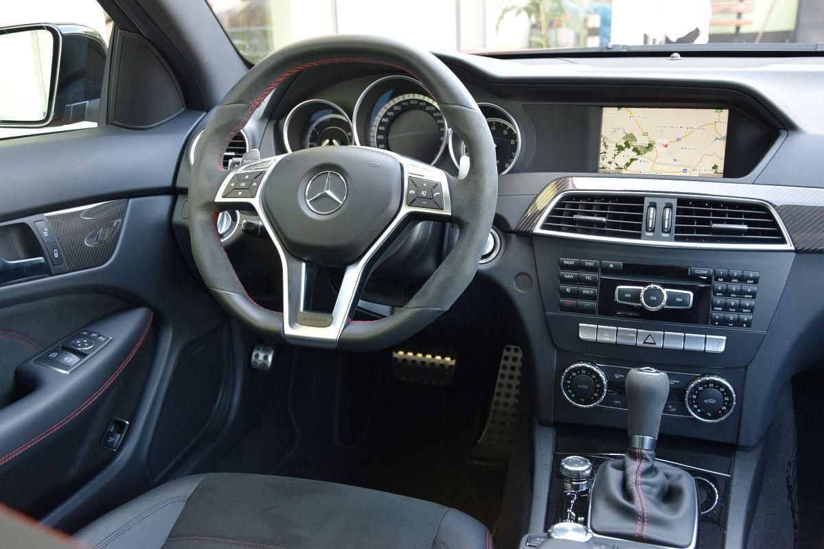Mercedes-Benz Třídy C, 63AMG BLACK-SERIES*6tKM!RARITA - fotka 6