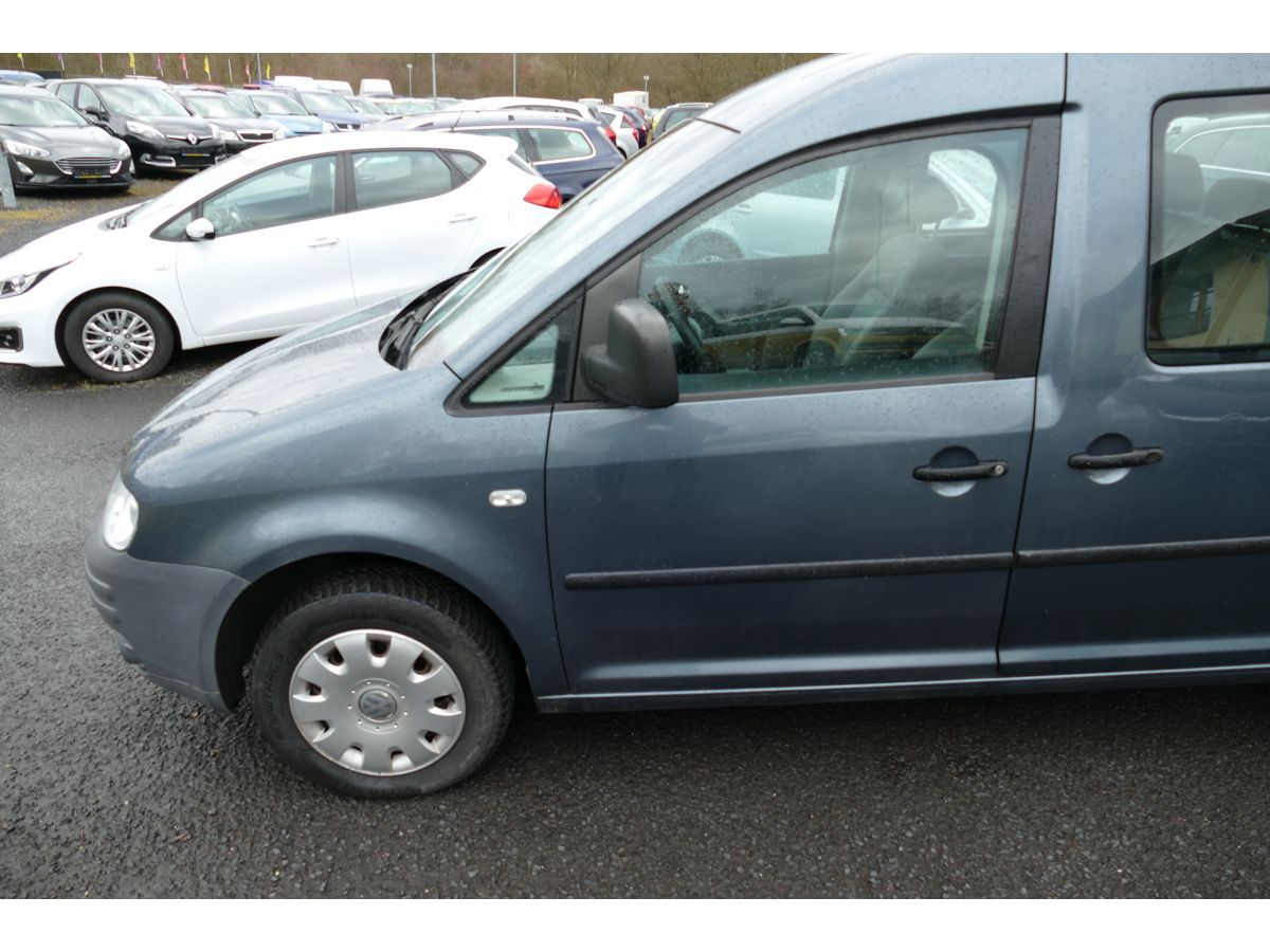 Volkswagen Caddy, 1,6 75KW LIVE KLIMA - fotka 4