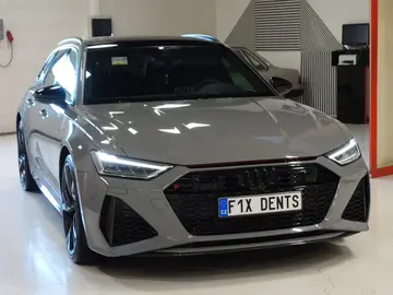 Audi RS6, AVANT*441KW*HEAD*BANG/OLUF*CZ