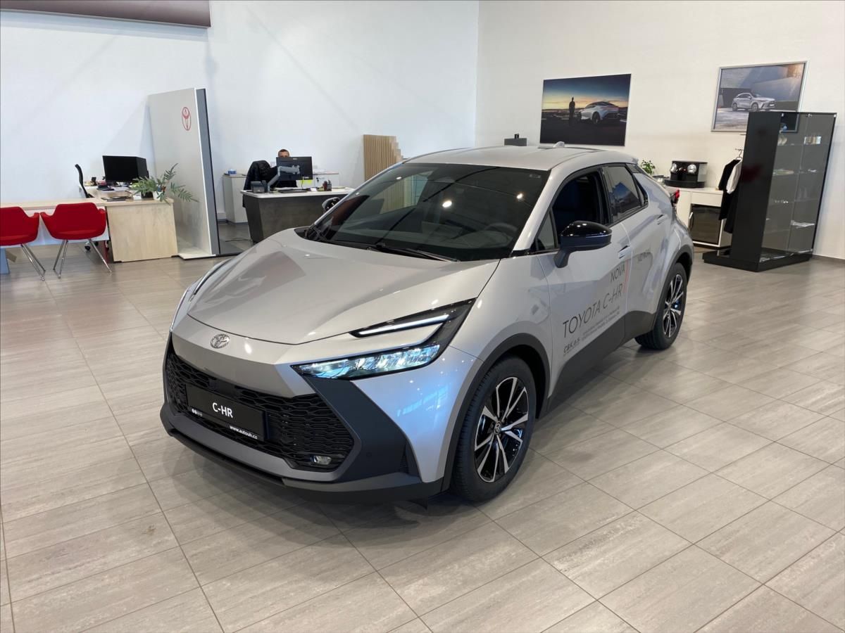 Toyota C-HR, 1,8 hybrid 140 koní Style
