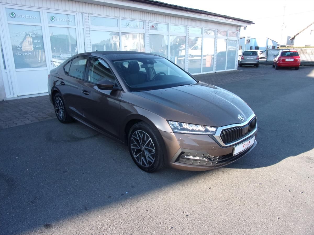 Škoda Octavia, 2,0 TDI Ambition 85kW - fotka 3