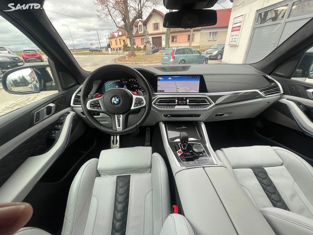 BMW X5, fotka 16