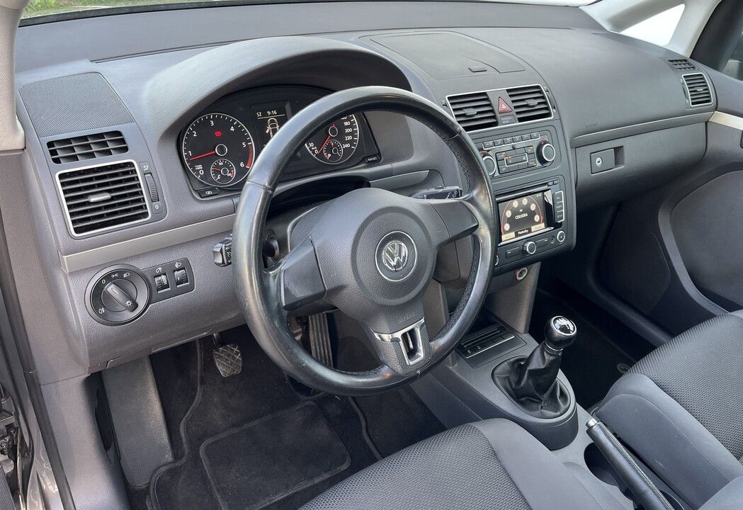 Volkswagen Touran, Trendline 1.6 TDI 77 kW - fotka 5