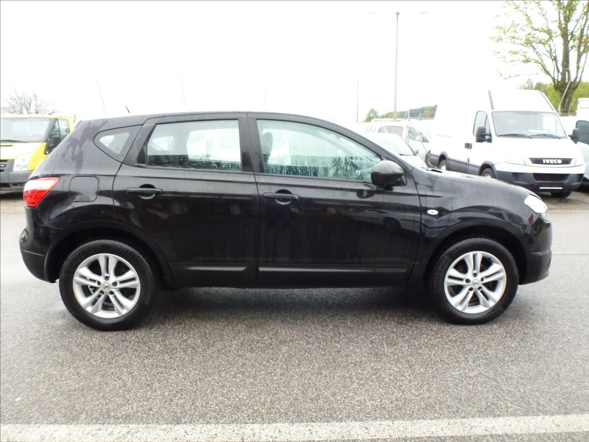 Nissan Qashqai, 2,0 I-Way 16V PANORAMA - fotka 6