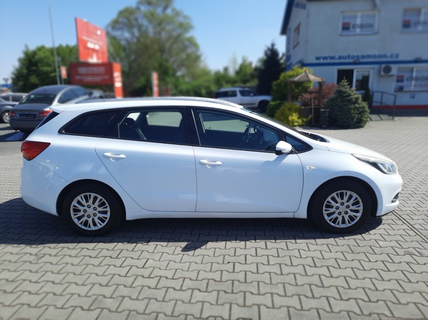 Kia Cee´d, 1,4 CVVT-i *KLIMATIZACE*ESP* - fotka 4