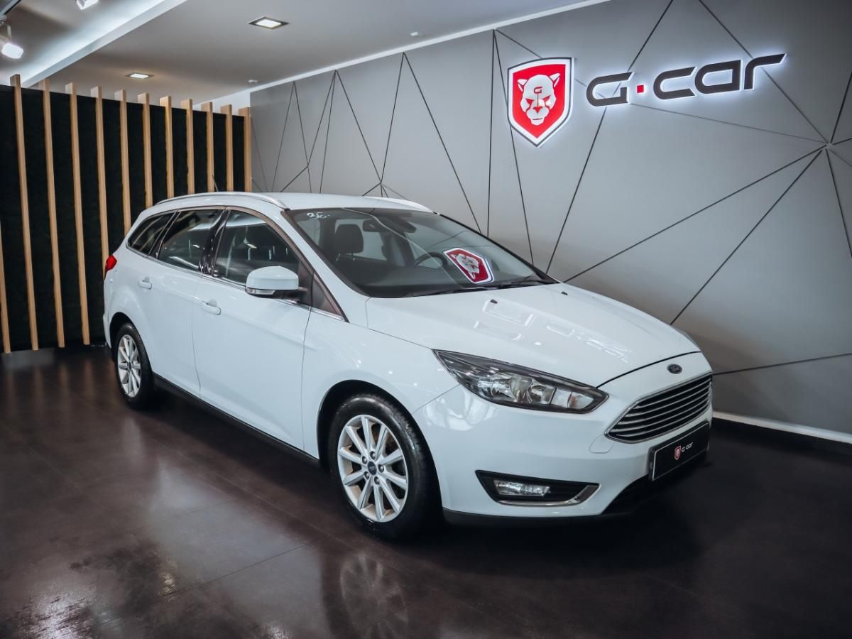Ford Focus, 1.5 EcoBoost Titanium - fotka 4