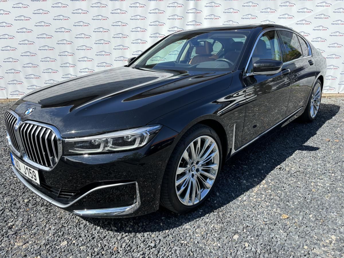 BMW Řada 7, 730d, 195kW, Premium Selection - fotka 3