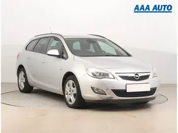 Opel Astra, 1.7 CDTI, Serv.kniha, Tempomat