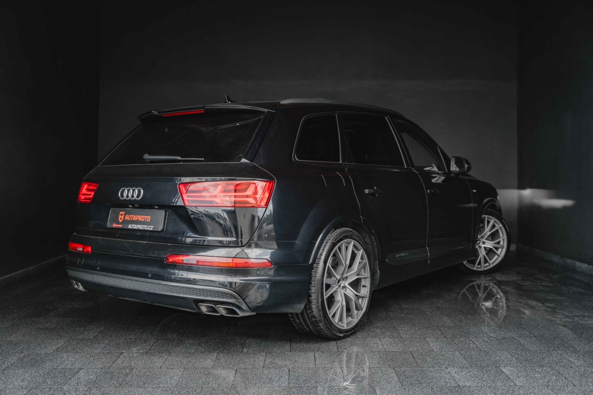 Audi SQ7, V8-TDi-7míst-HUD-B&O-TZ-CZ-R22 - fotka 6