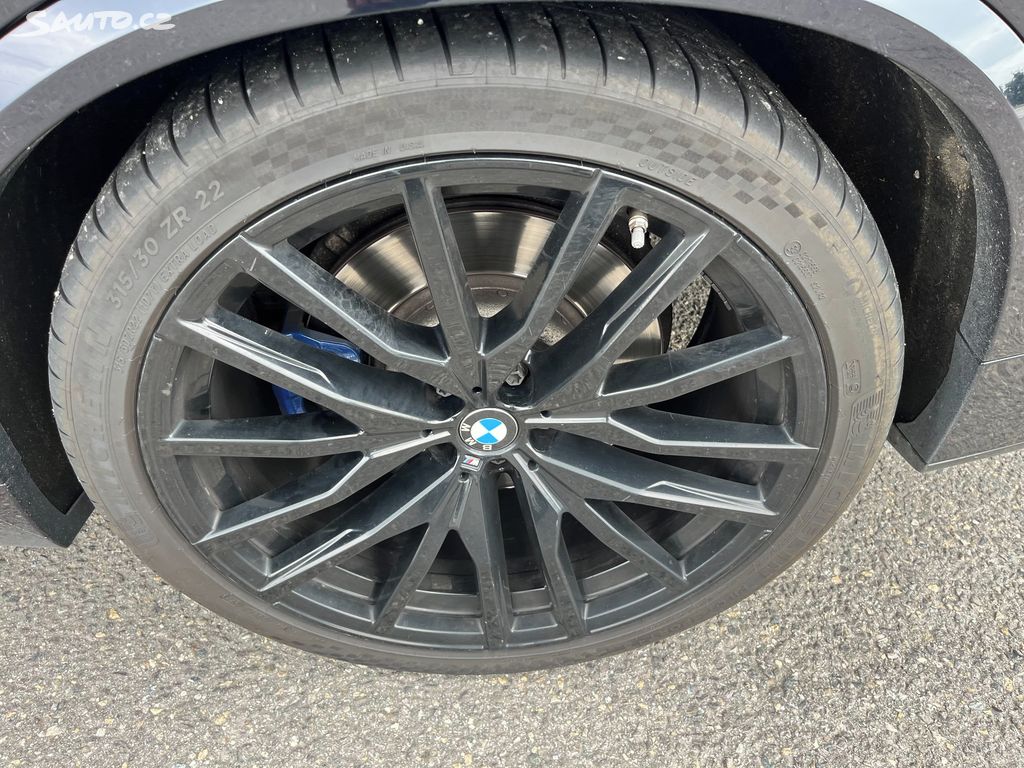BMW X5, fotka 41