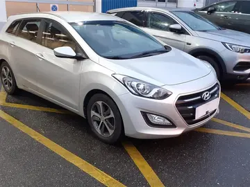 Hyundai i30, 1.6 MPI, ČR,2.maj, Serv.kniha