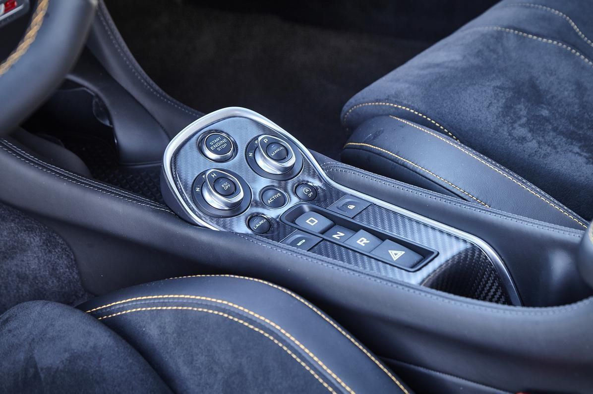 McLaren 570, coupé - fotka 6