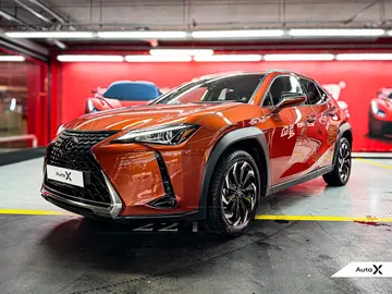 Lexus UX 250h, Comfort Top 112 kW LED, kamera